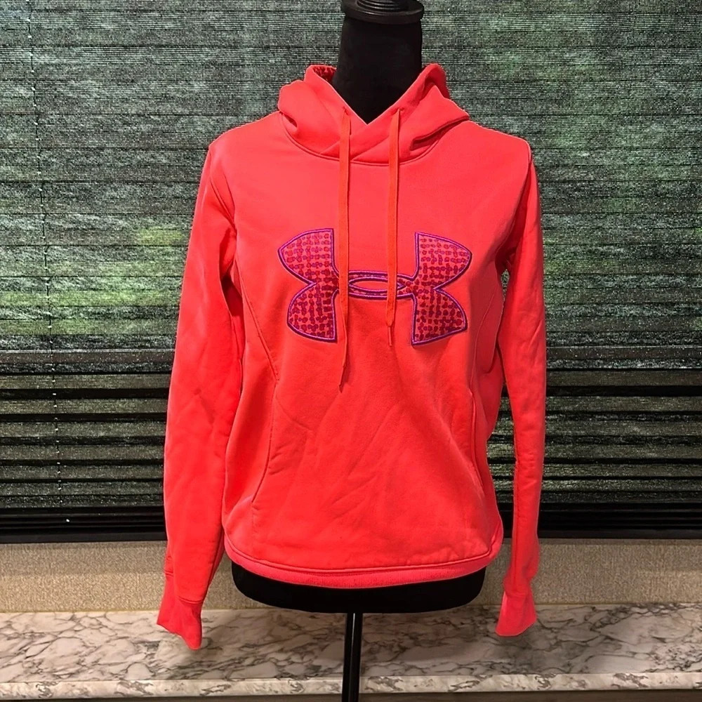 Under Armour Women’s Bright Pink‎ Cold Gear Pullover Logo Hoodie Small